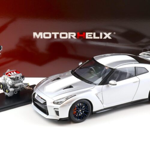 1:18 Motorhelix Nissan GT-R (R35) 50th Anniversary Ultimate metal silver + engine Diecast M83502