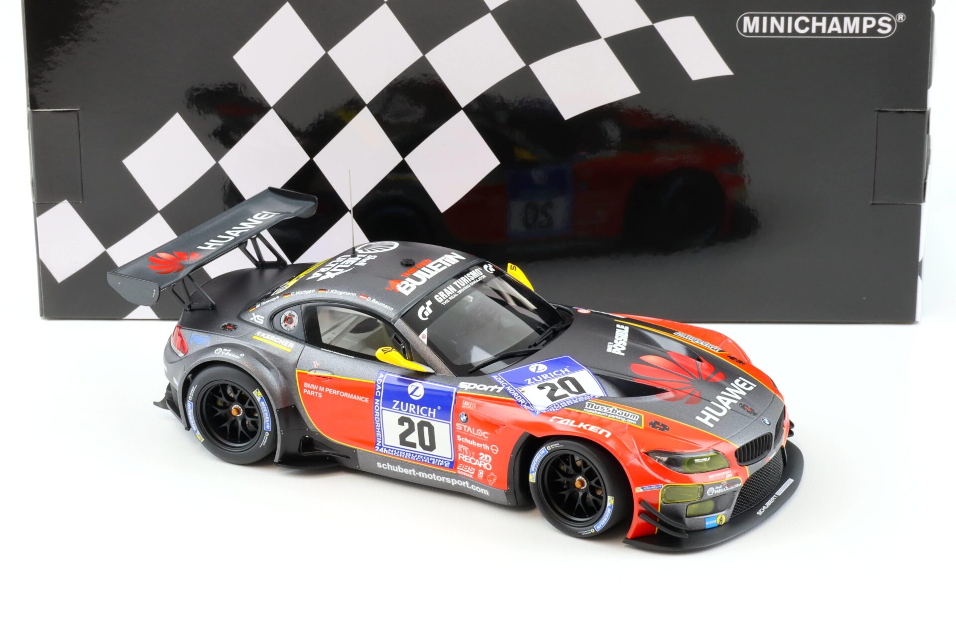 1:18 Minichamps BMW Z4 GT3 Trophy Team Schubert 24h Nürburgring 2015 Baumann/Hürtgen