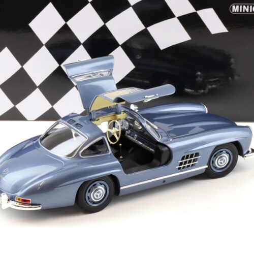 1:18 Minichamps Mercedes 300SL W198 Gullwing 1955 light blue metallic