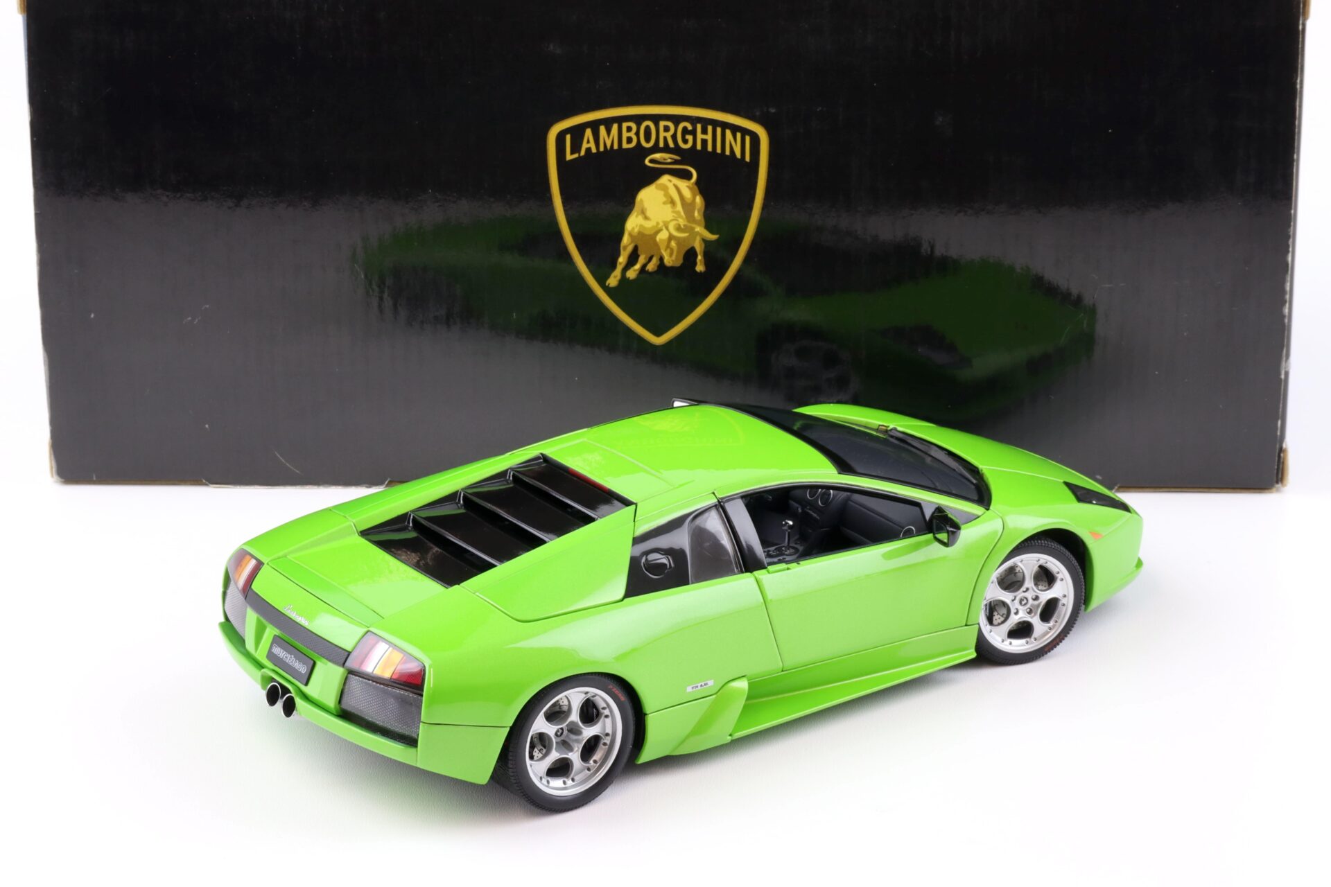 1:18 AUTOart Lamborghini Murcielago Coupe 2003 green metallic 74514