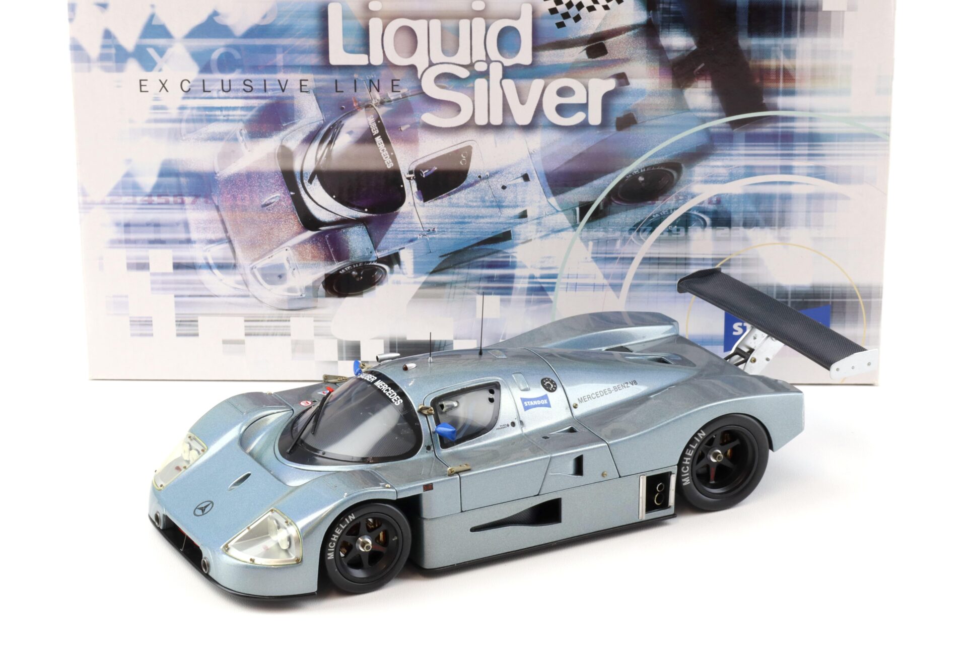1:18 Exoto Sauber Mercedes C9 STANDOX Liquid silver 1991 RLG18199