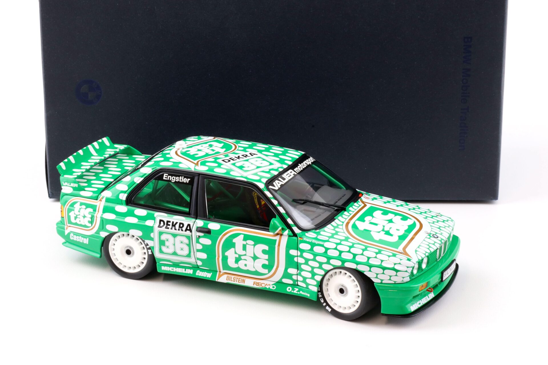 1:18 Minichamps BMW M3 E30 DTM TICTAC Team Valier Engstler 1992 DEALER VERSION