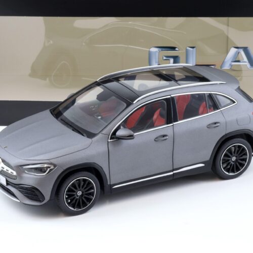 1:18 Z-Models Mercedes GLA AMG Line H247 mountain grey magno 2020 DEALER VERSION