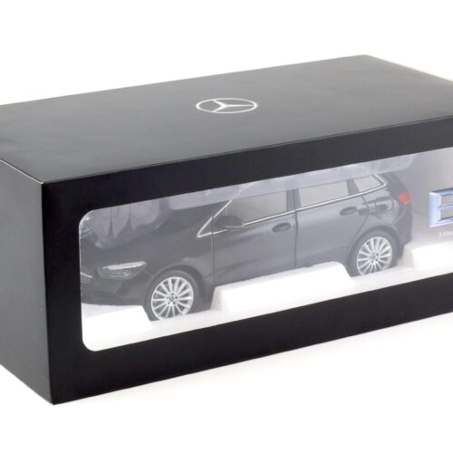 1:18 Z-Models Mercedes B-Klasse AMG Line W247 cosmos black DEALER VERSION