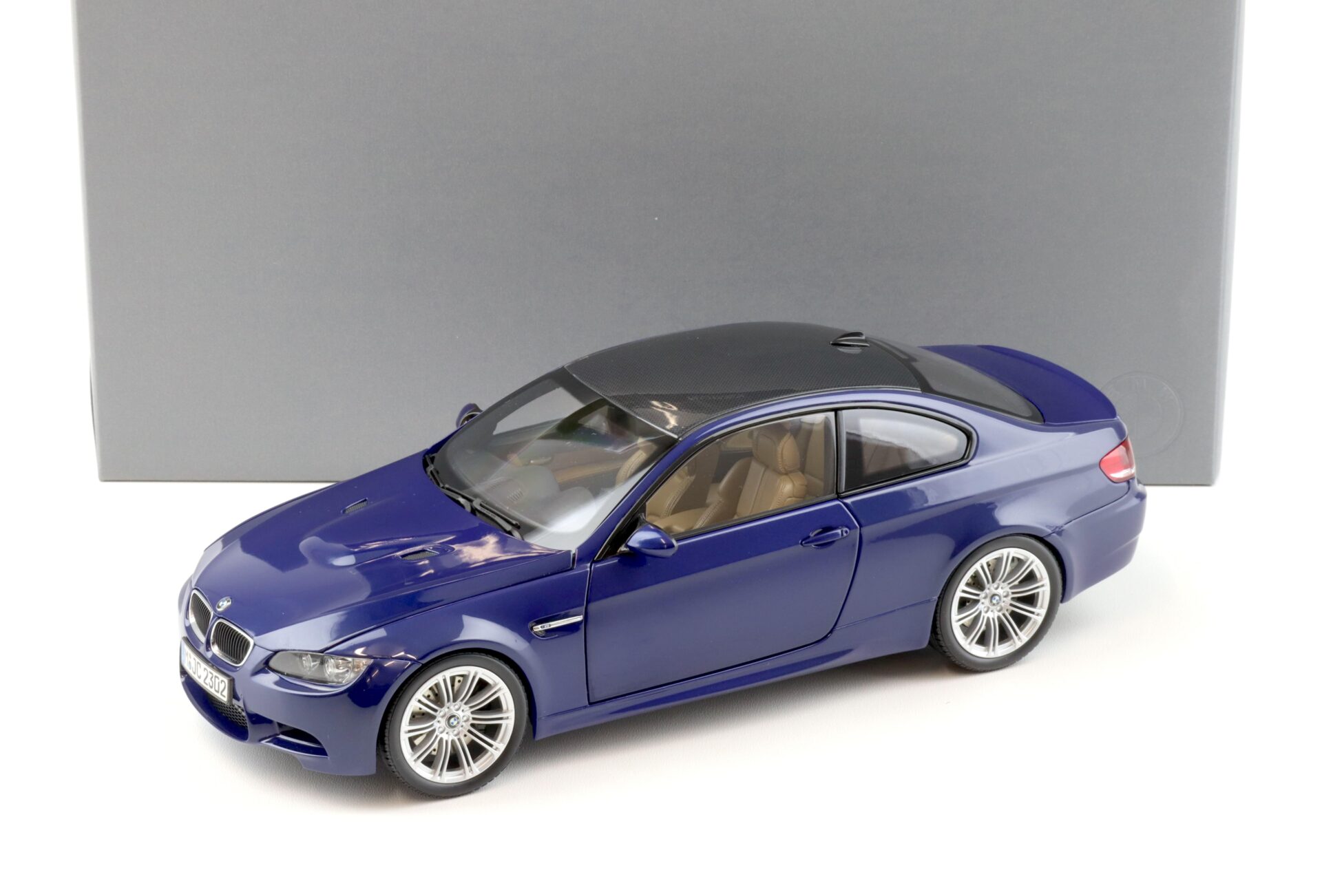 1:18 Kyosho BMW M3 E92 Coupe Interlagos blue metallic DEALER VERSION