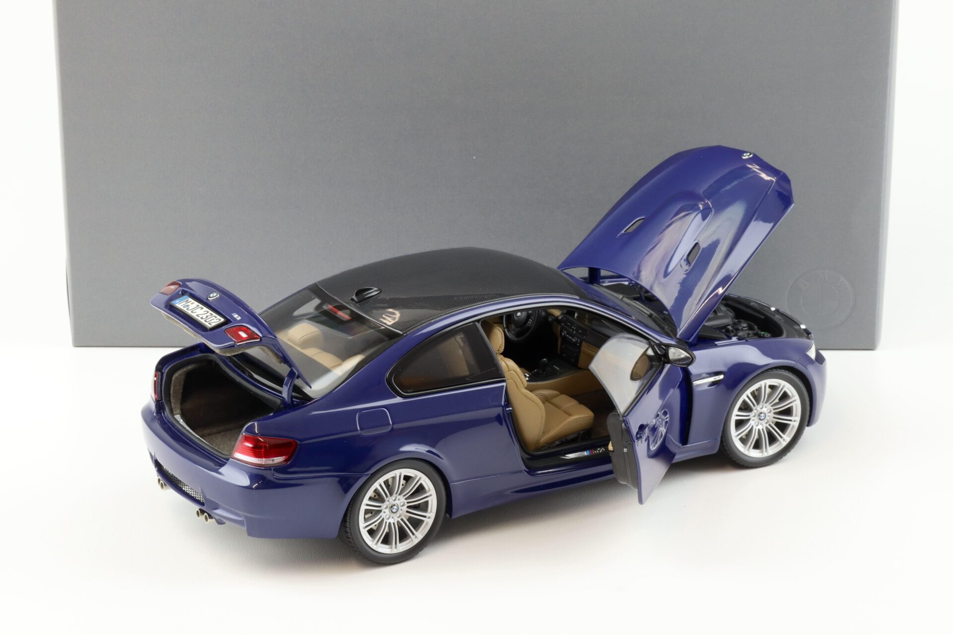 1:18 Kyosho BMW M3 E92 Coupe Interlagos blue metallic DEALER VERSION