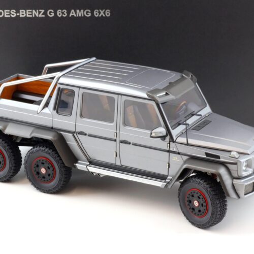 1:18 AUTOart 2013 Mercedes G63 AMG 6x6 Designo Platinum Magno 76308