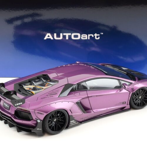 1:18 AUTOart Liberty Walk LB-WORKS Lamborghini Aventador viola SE30/ carbon bonnet 79242