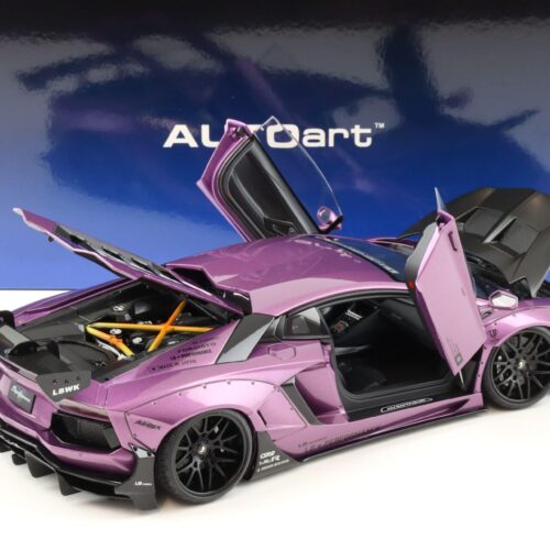 1:18 AUTOart Liberty Walk LB-WORKS Lamborghini Aventador viola SE30/ carbon bonnet 79242