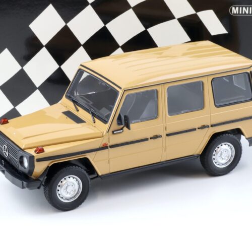 1:18 Minichamps Mercedes G-Klasse 240GD G-Model LWB W460 beige 1980