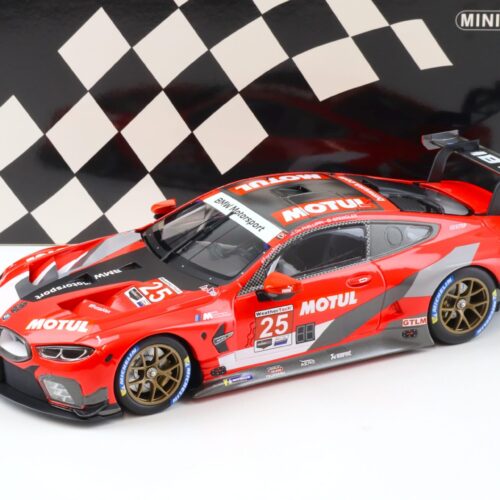 1:18 Minichamps BMW M8 GTE RLL Racing Class Winners IMSA Road Atlanta 2020