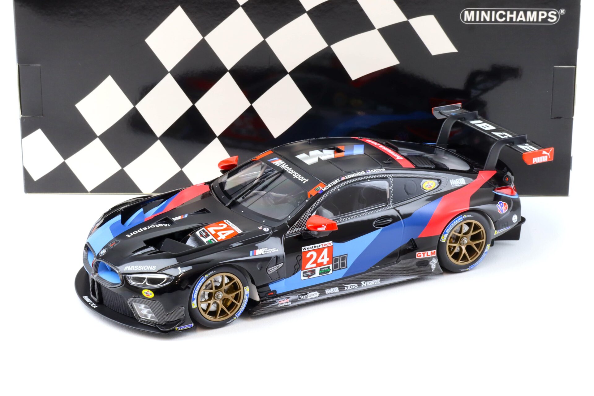 1:18 Minichamps BMW M8 GTE #24 Team RLL 3rd in Class Petite Le Mans 2018