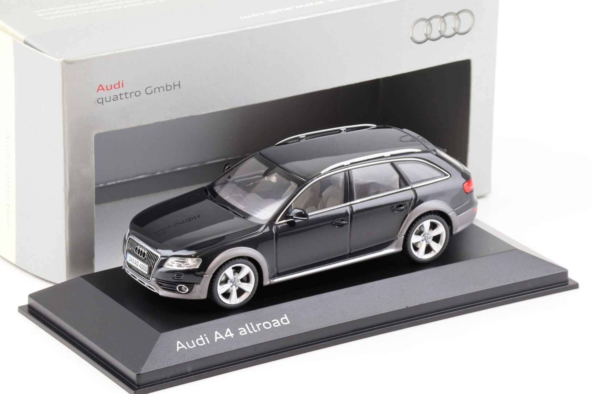 1:43 Schuco Audi A4 Allroad Avant Phantom black 2009 DEALER VERSION