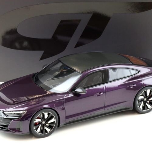 1:18 GT Spirit GT392 Audi RS E-TRON GT Velvet violet 2021