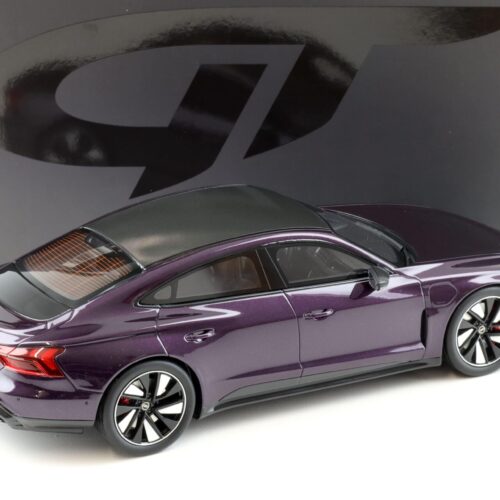 1:18 GT Spirit GT392 Audi RS E-TRON GT Velvet violet 2021