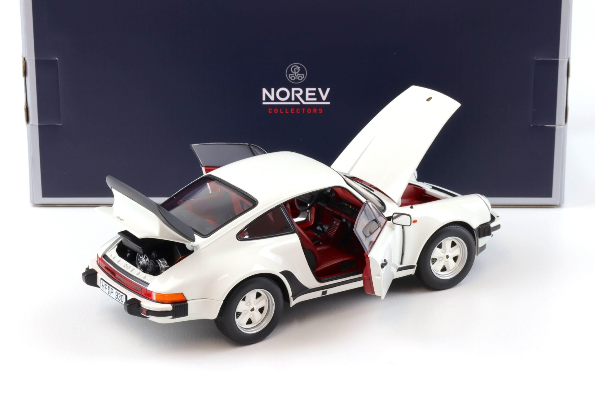 1:18 Norev Porsche 911 Turbo 3.3 Coupe 1977 white blanc