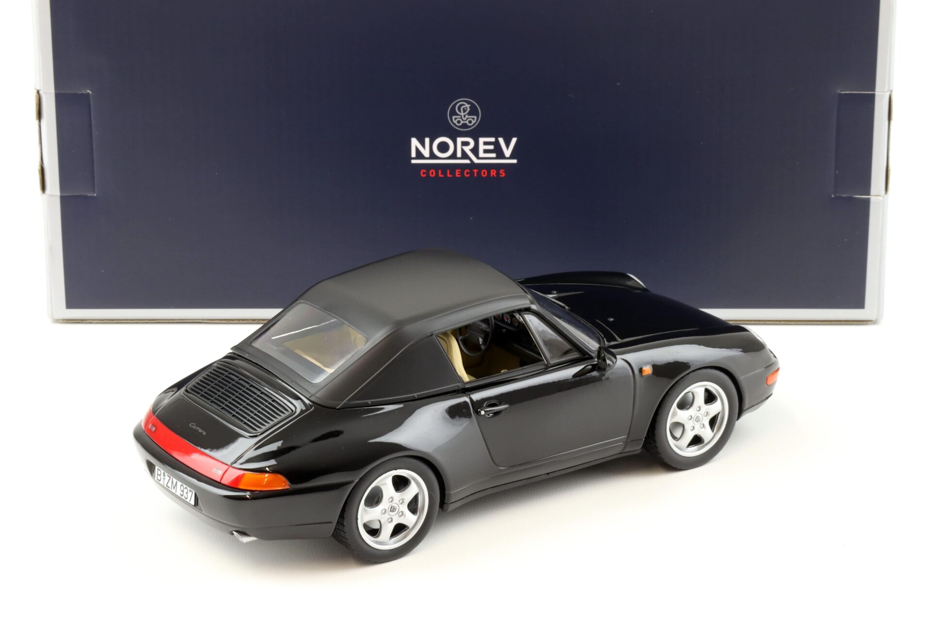 1:18 Norev Porsche 911 993 Carrera Cabriolet 1993 black 187595