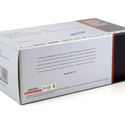 1:18 CMC Ferrari 250 Testa Rossa 1958 Pontoon Fender #22 white M-080