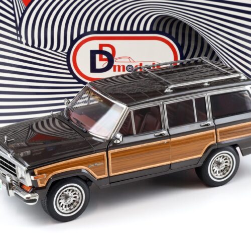 1:18 DD-Models Jeep Grand Wagoneer 1991 Dover grey metallic/ wood DO00102