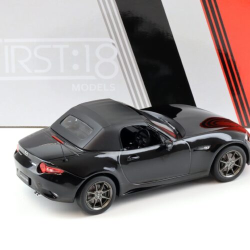 1:18 First18 Mazda MX-5 Roadster 2015 RHD black - Image 4