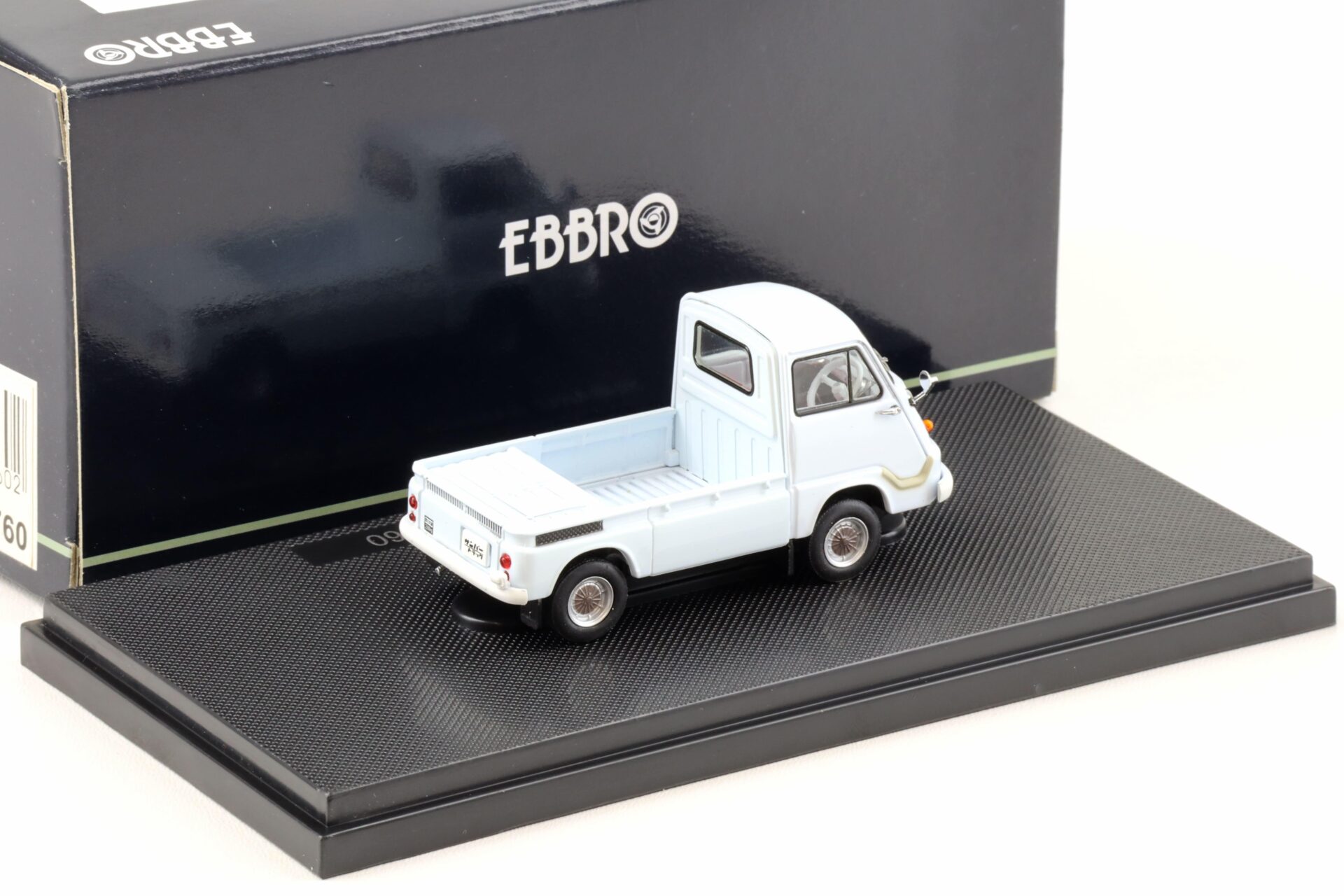 1:43 Ebbro Subaru Sambar Truck 1960 light blue/ white