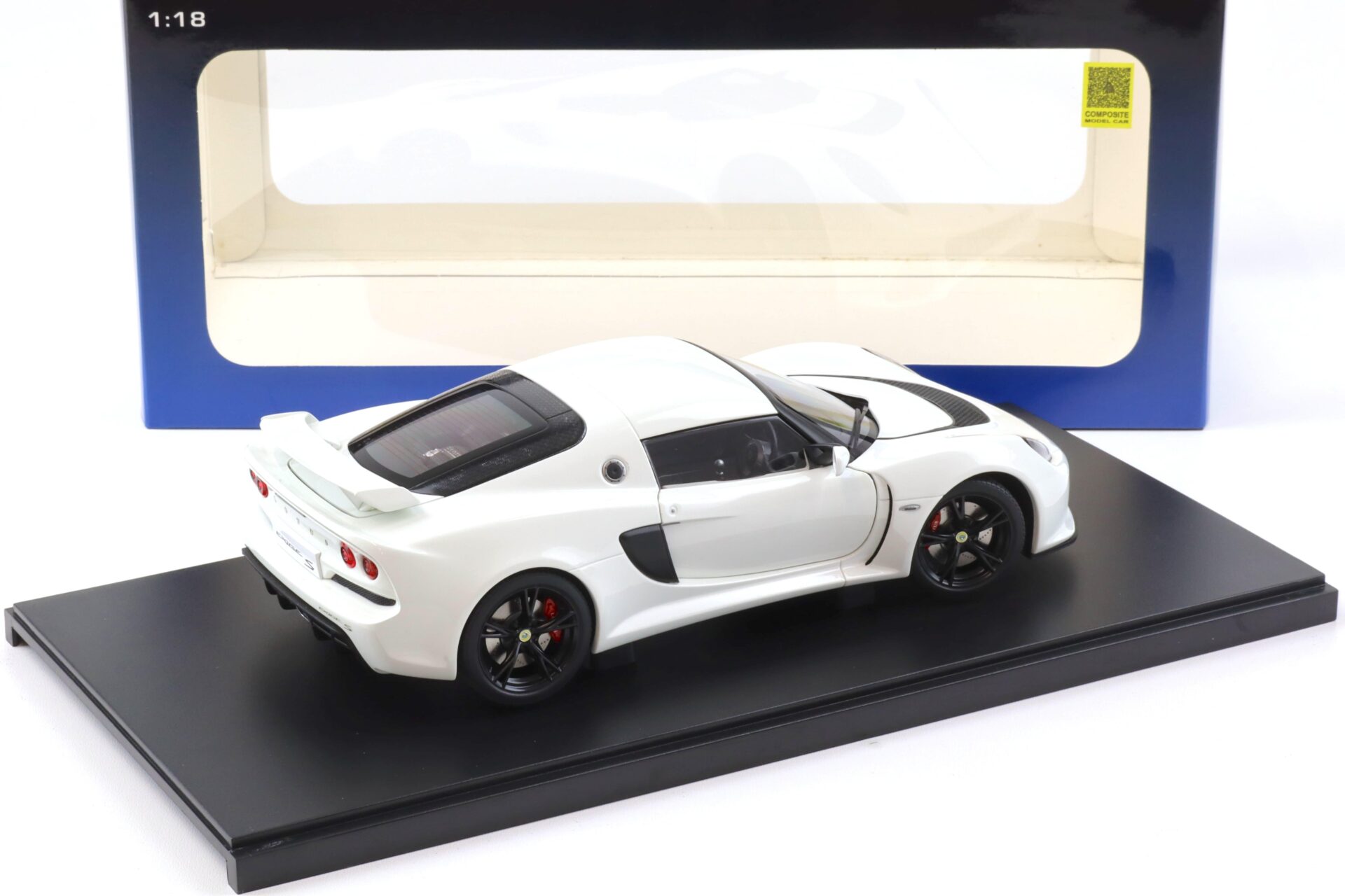 1:18 AUTOart Lotus Exige S white 75383