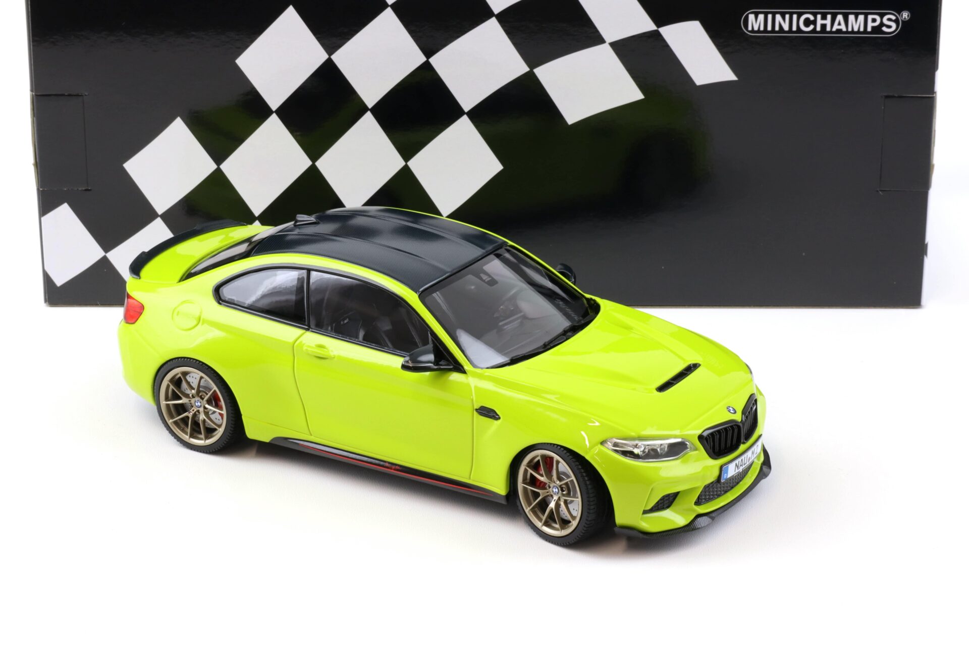 1:18 Minichamps BMW M2 CS (F87) Coupe 2020 green/ gold wheels