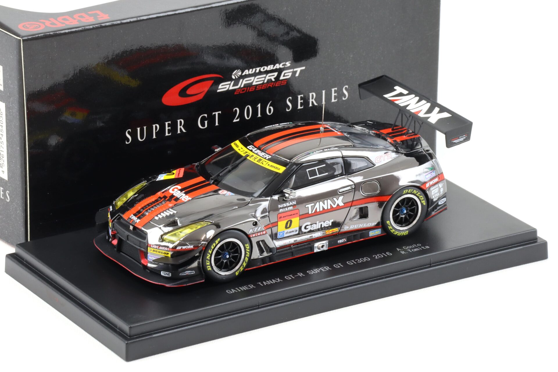 1:43 Ebbro Nissan GT-R Super GT300 GAINER TANAX #0 Couto/ Tomita 2016