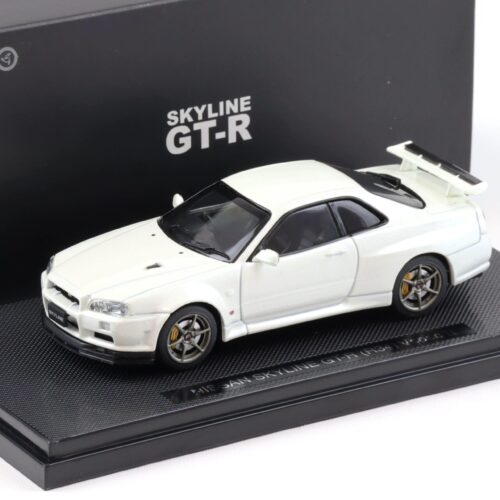 1:43 Ebbro Nissan Skyline GT-R (R34) Vspec II white