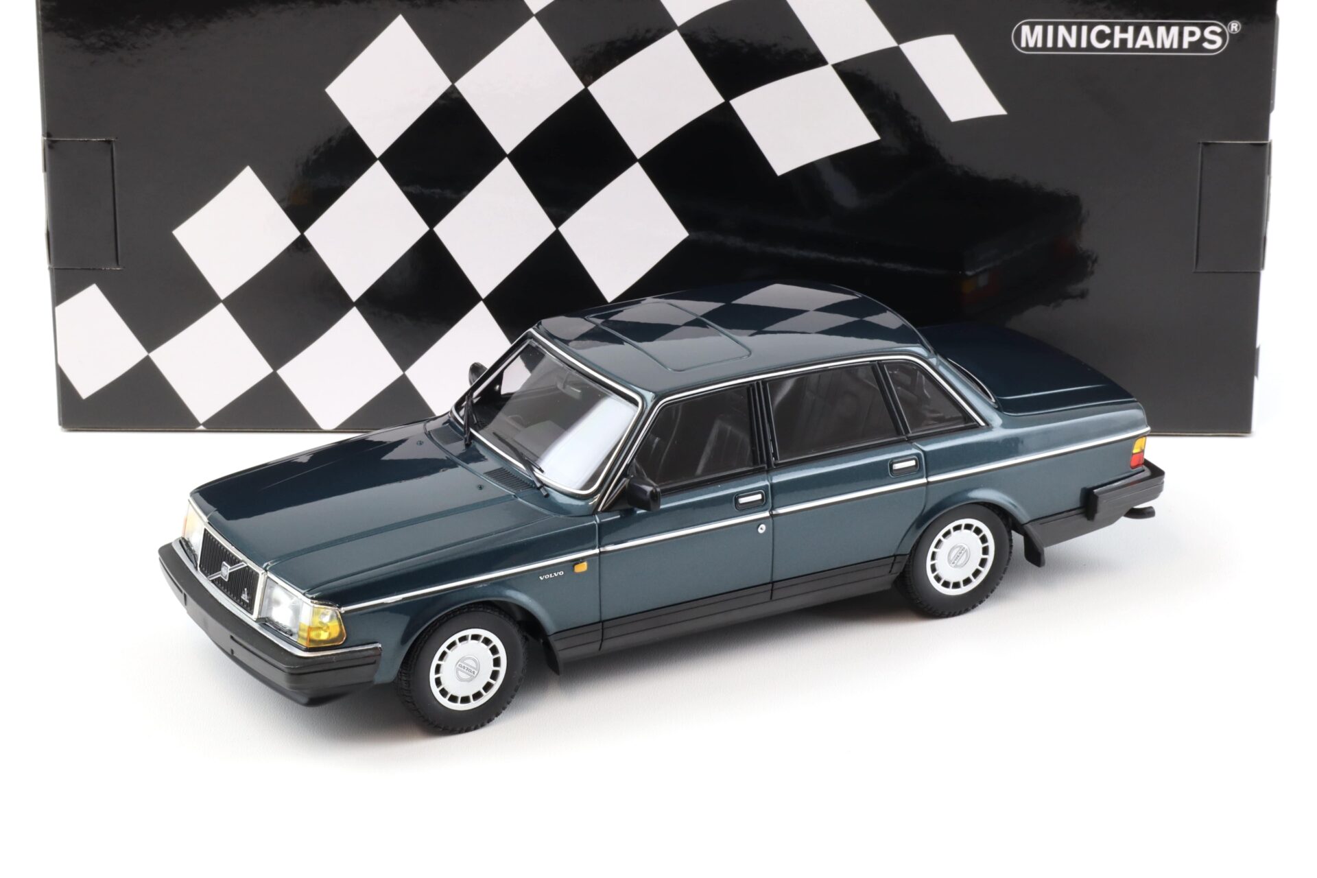 1:18 Minichamps Volvo 240 GL Limousine 1986 petrol metallic