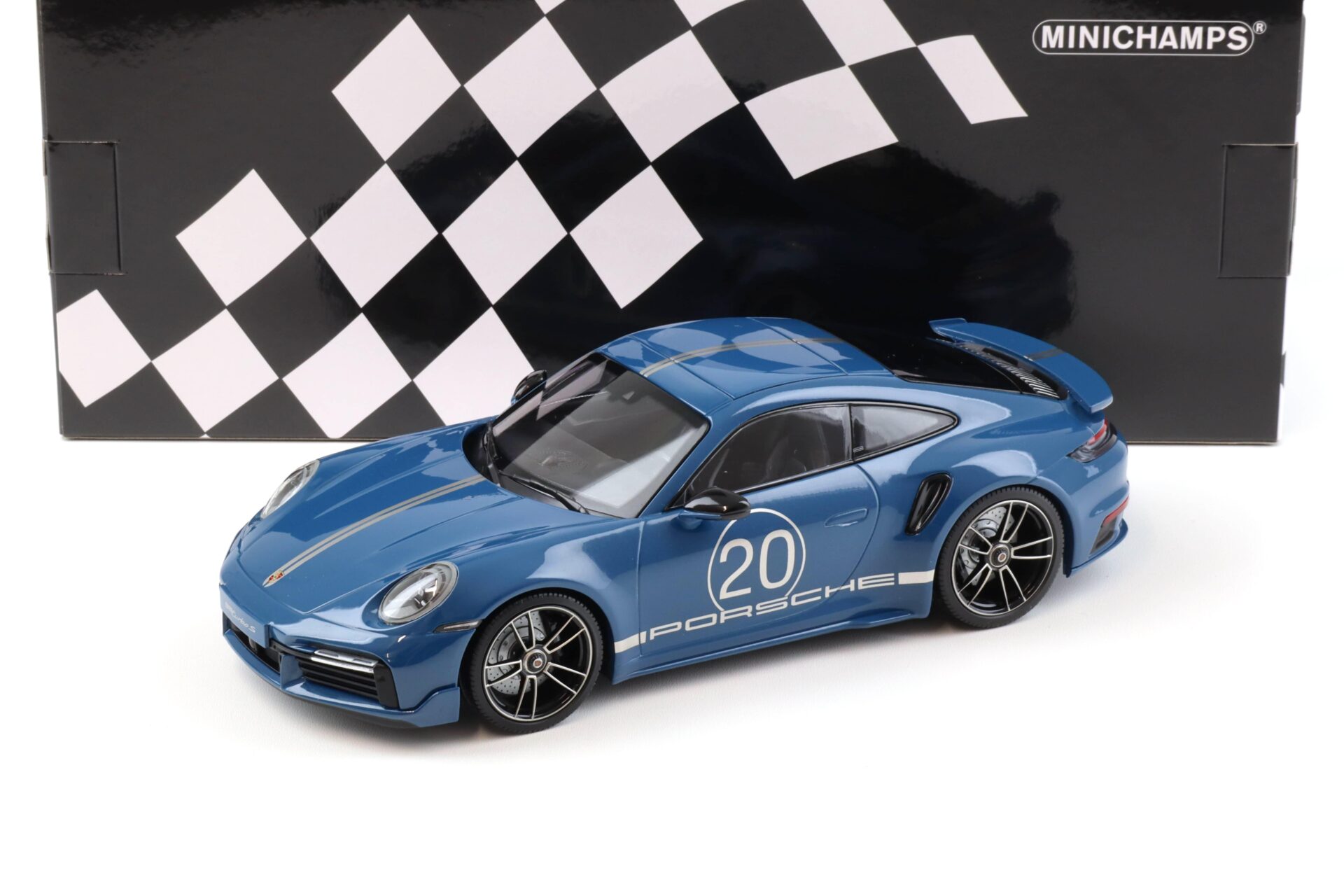 1:18 Minichamps Porsche 911 (992) Turbo S Coupe Sport Design 2021 blue