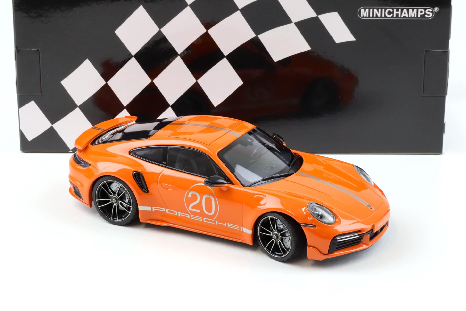 1:18 Minichamps Porsche 911 (992) Turbo S Coupe Sport Design orange 2021