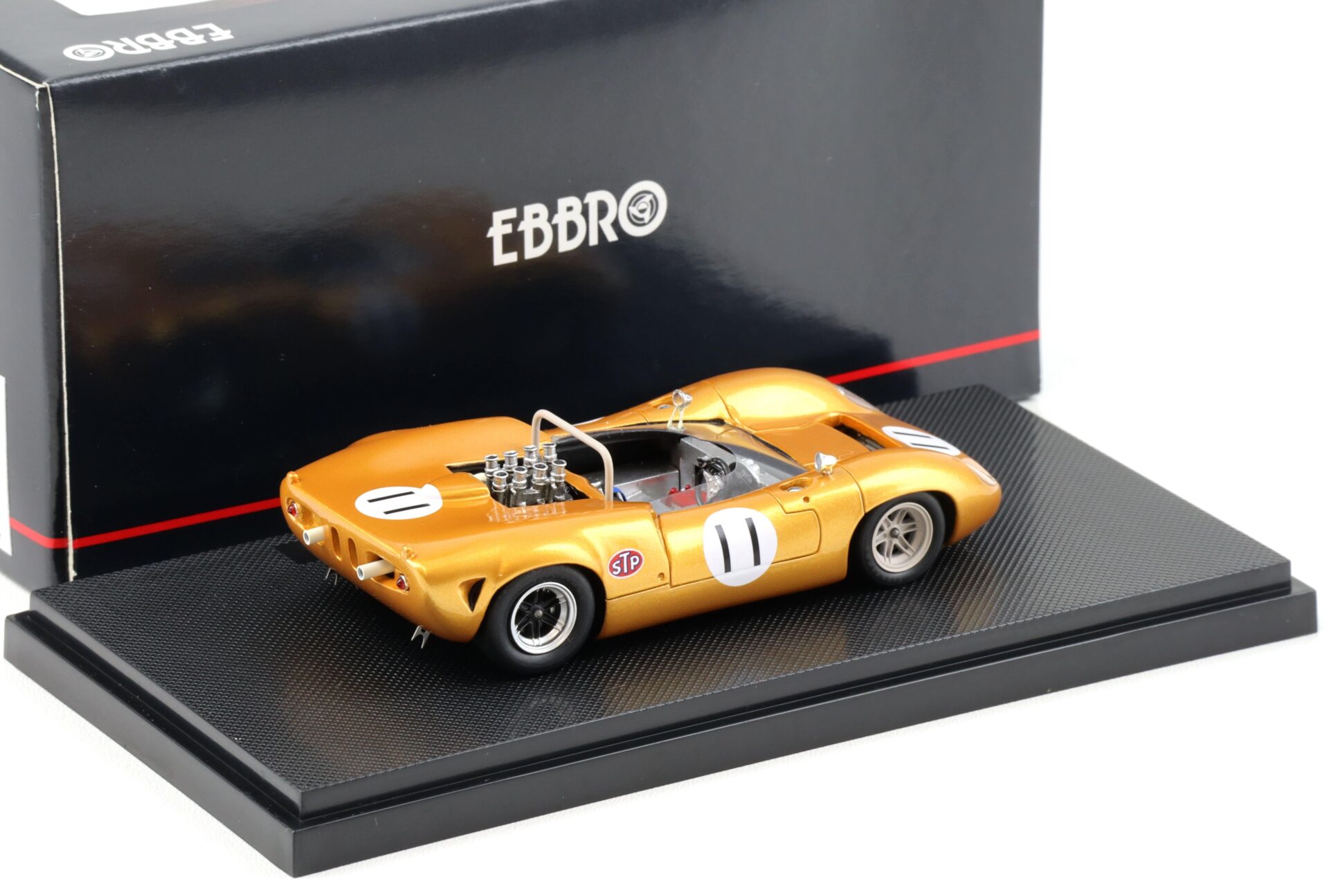 1:43 Ebbro Lola T70 MK.2 Japan GP 1968 #11 Yasuda gold