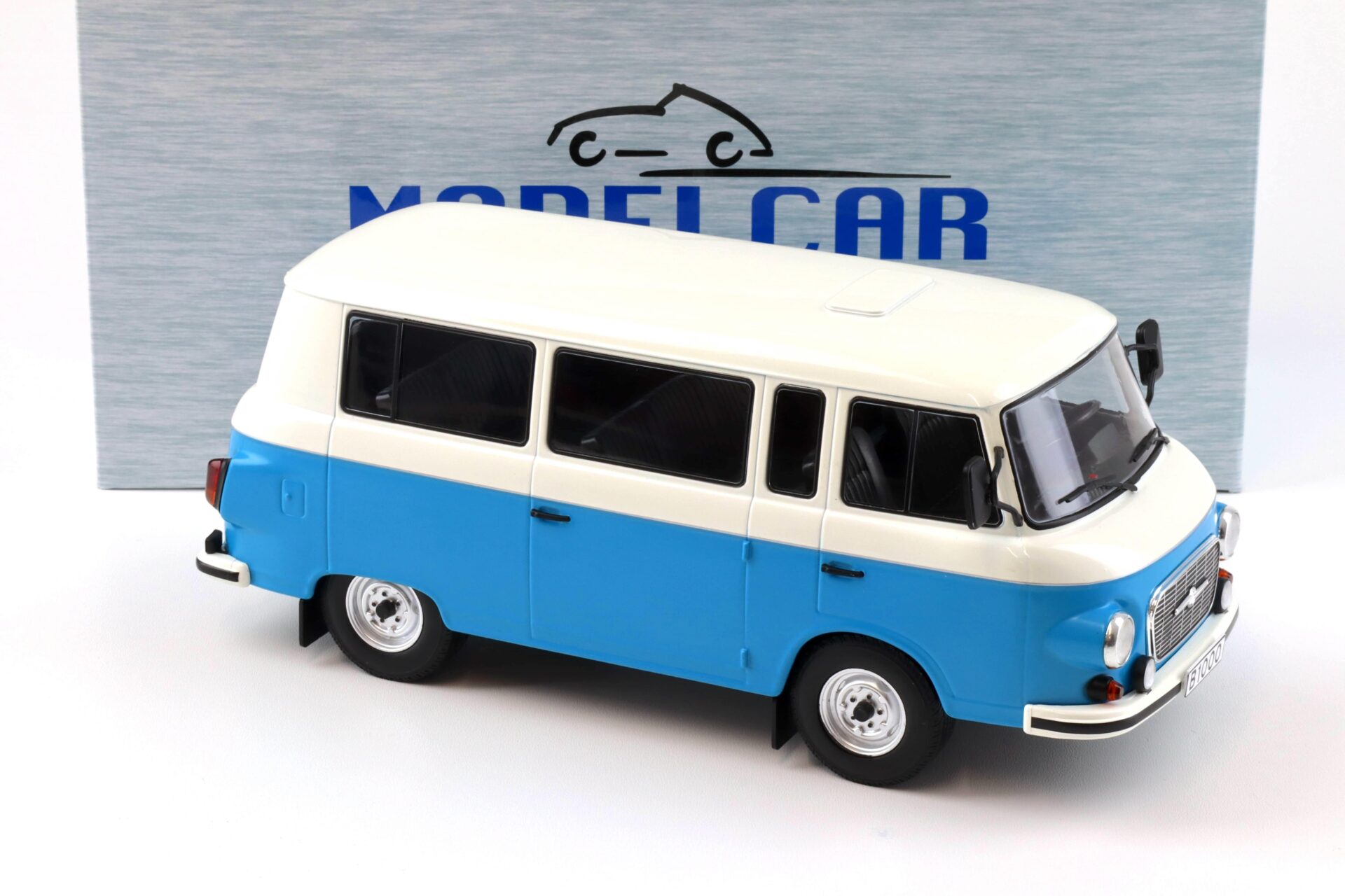 1:18 MCG Barkas B1000 Kleinbus 1965 blue/ white