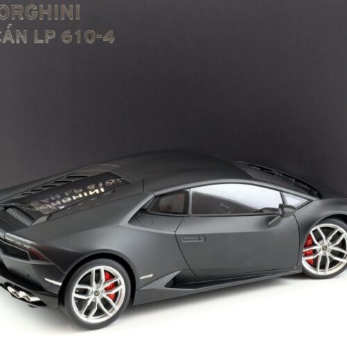 1:12 AUTOart Lamborghini Huracan LP 610-4 nero nemesis/ matt black 12096