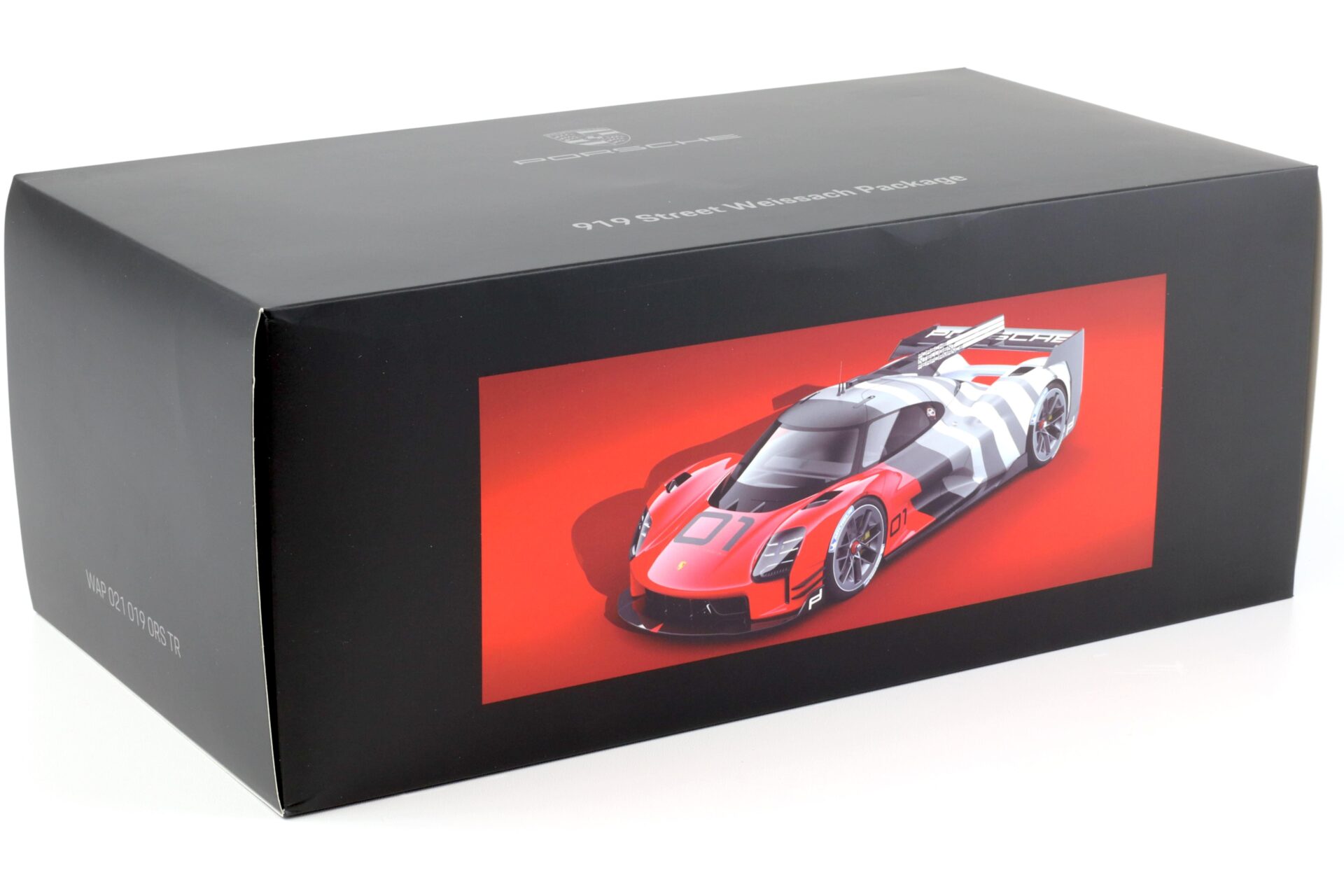 1:18 Spark Porsche 919 Street Version Weissach Package grey/red/black WAP DEALER