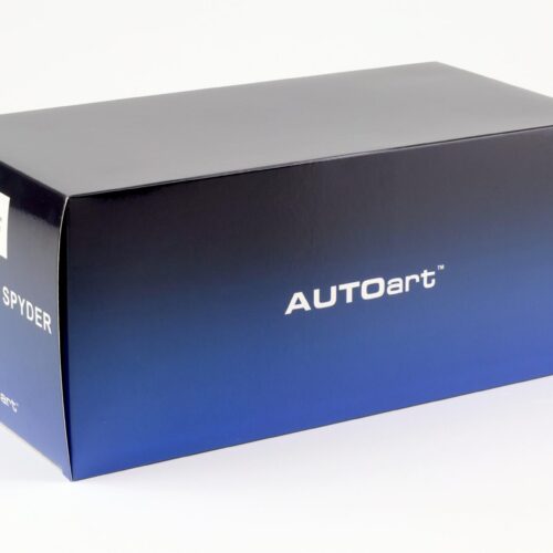 1:18 AUTOart Porsche 918 Spyder Weissach Package 2013 Acid green 77921