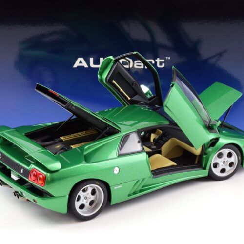 1:18 AUTOart Lamborghini Diablo SE30 Verde Mic/ metallic green 79150 - Image 4