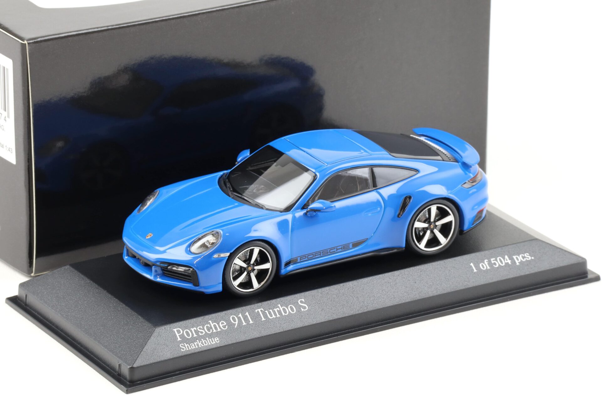 1:43 Minichamps Porsche 911 (992) Turbo S Coupe 2020 Shark blue