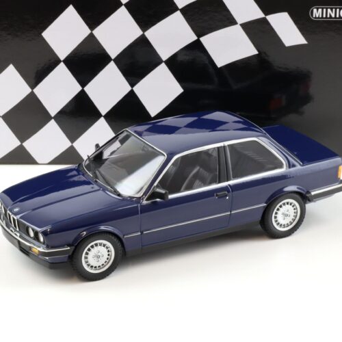 1:18 Minichamps BMW 323i (E30) 1982 saturn blue