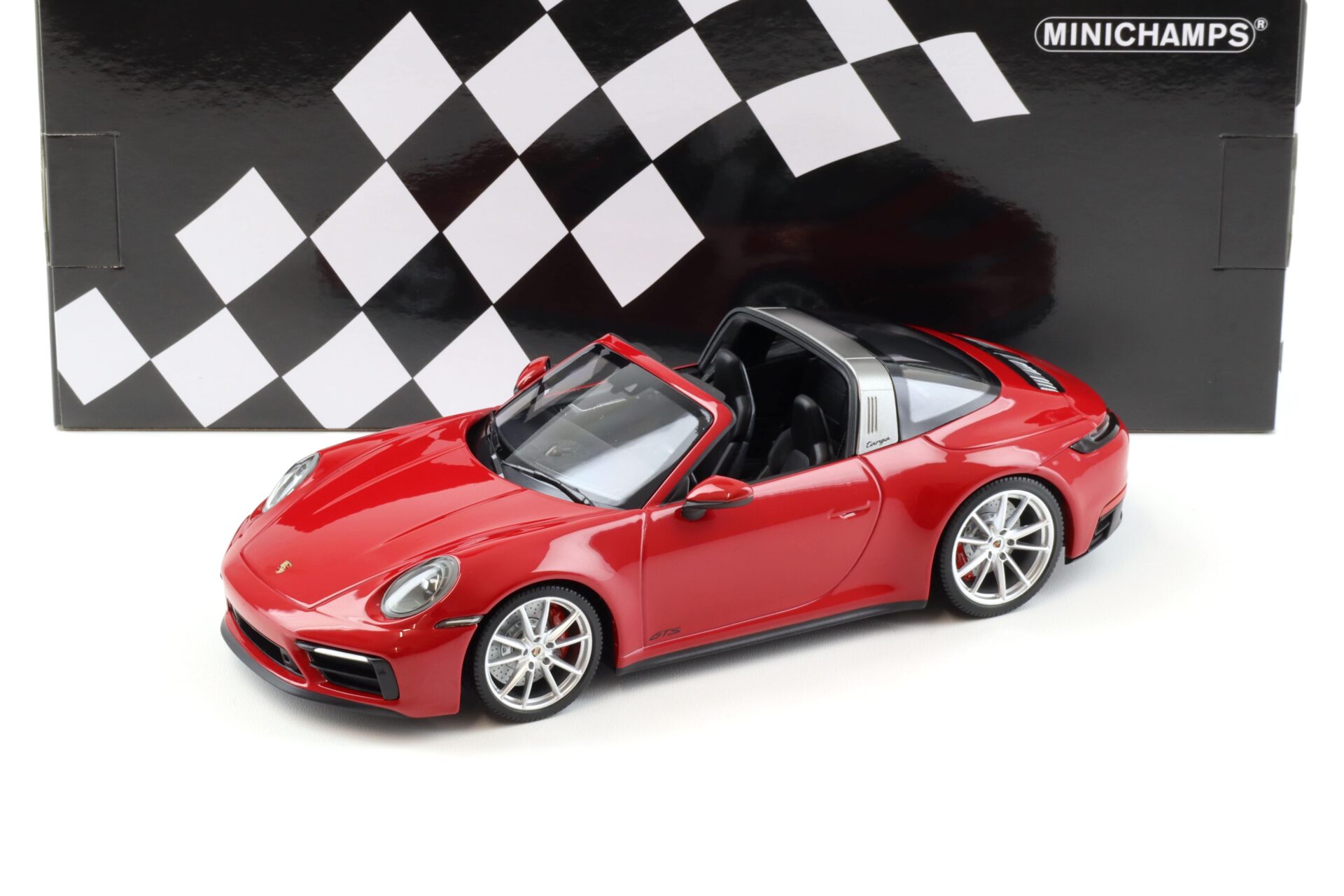 ID 95276 orig.jpg 1:18 Minichamps Porsche 911 (992) Targa 4 GTS red 2021