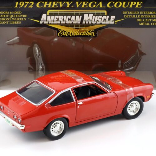 1:18 ERTL 1972 Chevrolet Chevy Vega Coupe red 33509