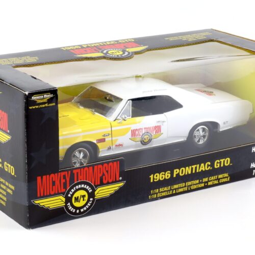 1:18 ERTL 1966 Pontiac GTO Mickey Thompson white/ yellow 33431