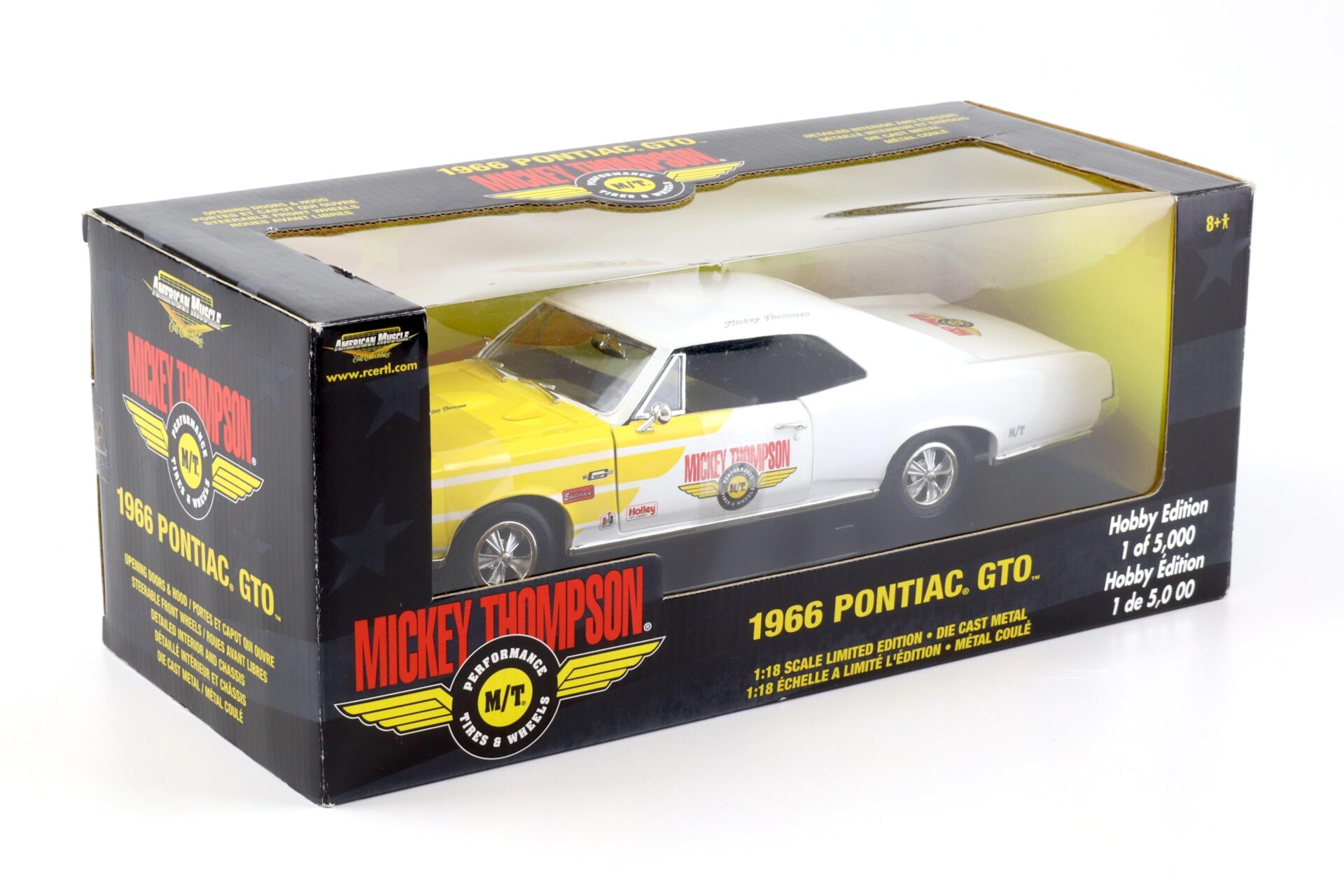 1:18 ERTL 1966 Pontiac GTO Mickey Thompson white/ yellow 33431