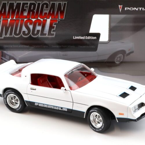 1:18 Auto World 1977 Pontiac Firebird Formula cameo white