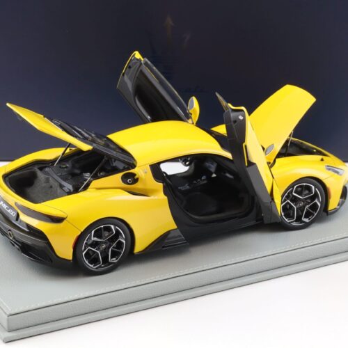 1:18 BBR Maserati MC20 Coupe 2020 Giallo Genio / Gloss black roof Die-Cast - Limited 50 pcs.