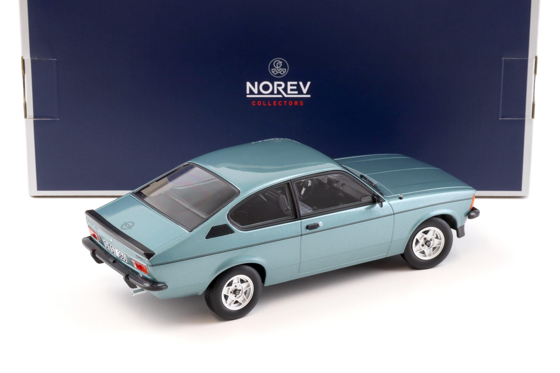 1:18 Norev Opel Kadett C Rallye 2.0E Winterfest 1978 turquoise metallic