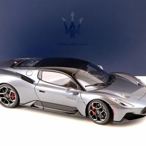 1:18 BBR Maserati MC20 Coupe 2020 Grigio Misterio/ Gloss black roof Die-Cast HE180051F