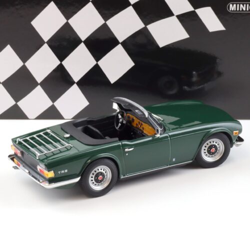 1:18 Minichamps Triumph TR6 Roadster 1969 LHD dark green