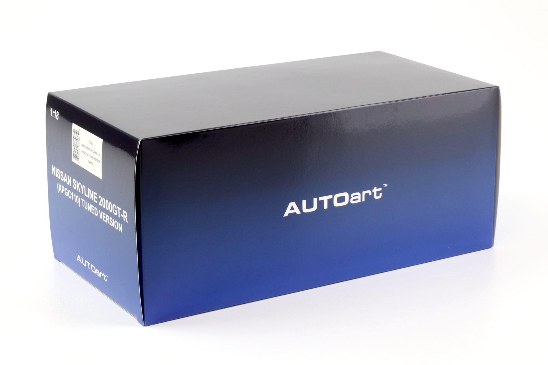 1:18 AUTOart Nissan Skyline 2000 GT-R (KPGC110) Tuned Version white 77467
